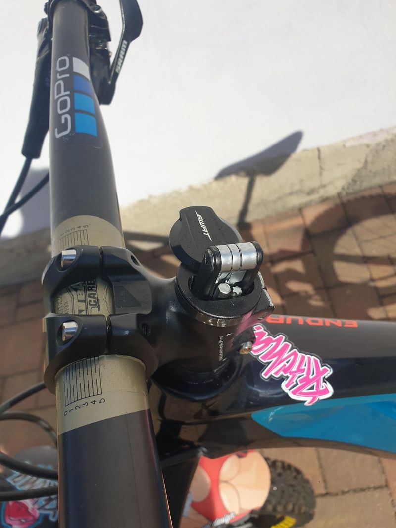 ENDURO Elite karbon