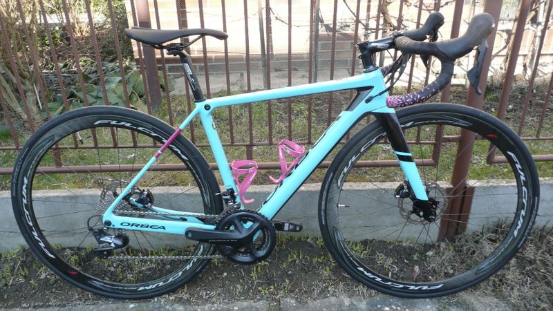 Krásná karbonová Orbea Orca na Shimano Ultegra R8000
