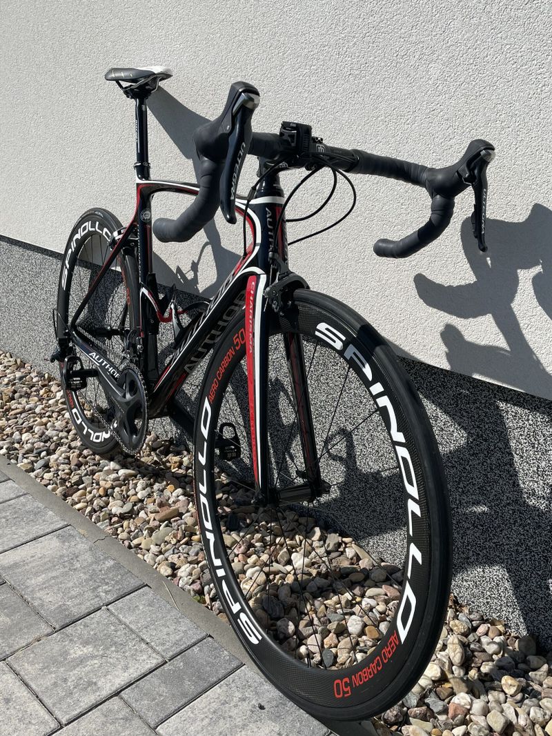 Silnička CHARISMA, Ultegra, kola Spinollo - pro dobré svezení za rozumnou cenu