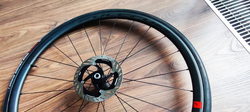 Fulcrum Racing Speed 25