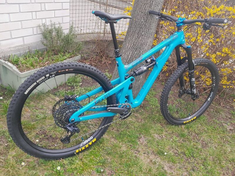 YETI SB150 C2. TOP ! 2022 vel. L / READY TO RIDE !