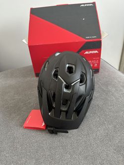Nová přilba Alpina