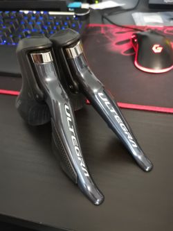 Shimano Ultegra ST-R8050 Di2 2x11sp řadící a brzdové páky