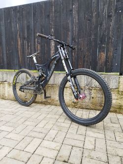 Santa Cruz driver 8 Downhill