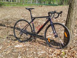Gravel GT Grade vel.55; kotoučové brzdy