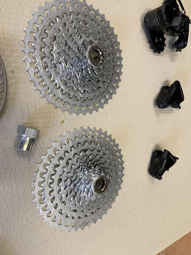 Prodám kompletní gravel sadu Campagnolo Ekar 1x13