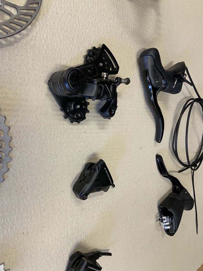 Prodám kompletní gravel sadu Campagnolo Ekar 1x13