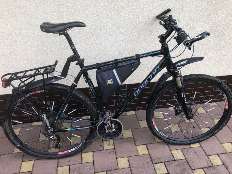 Prodám krosové, málo jeté kolo Apache Arrow cross