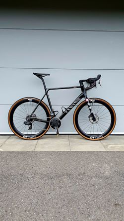 Canyon Ultimate CF SL 8 Disc RCC (XL) 7.46kg Limited Edition 🤍 Rapha Black Rainbow 🤍