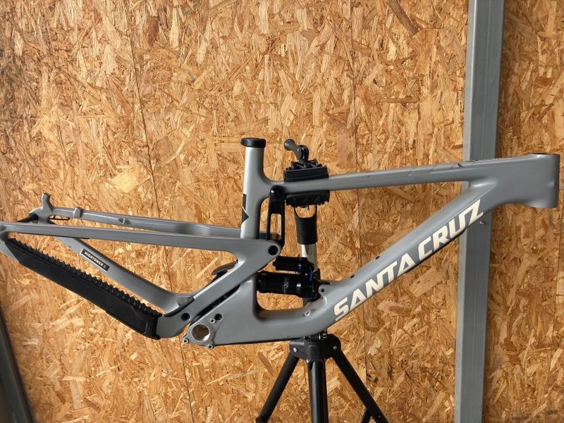 Santa Cruz Hightower v2 my2021, vel.M, 29"