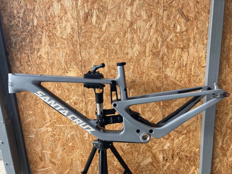 Santa Cruz Hightower v2 my2021, vel.M, 29"
