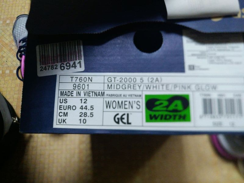 Nové dámské tenisky Asics GT 2000/ US 12 / EUR 44.5 / 28.5cm