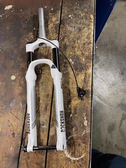 Rock Shox Reba RL 120mm 27,5" včetně páčky dálkového zamykání a osy