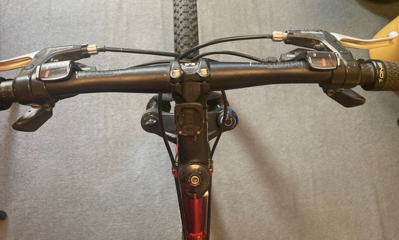Horské kolo MONGOOSE PRO Newman 7.3 (USA)