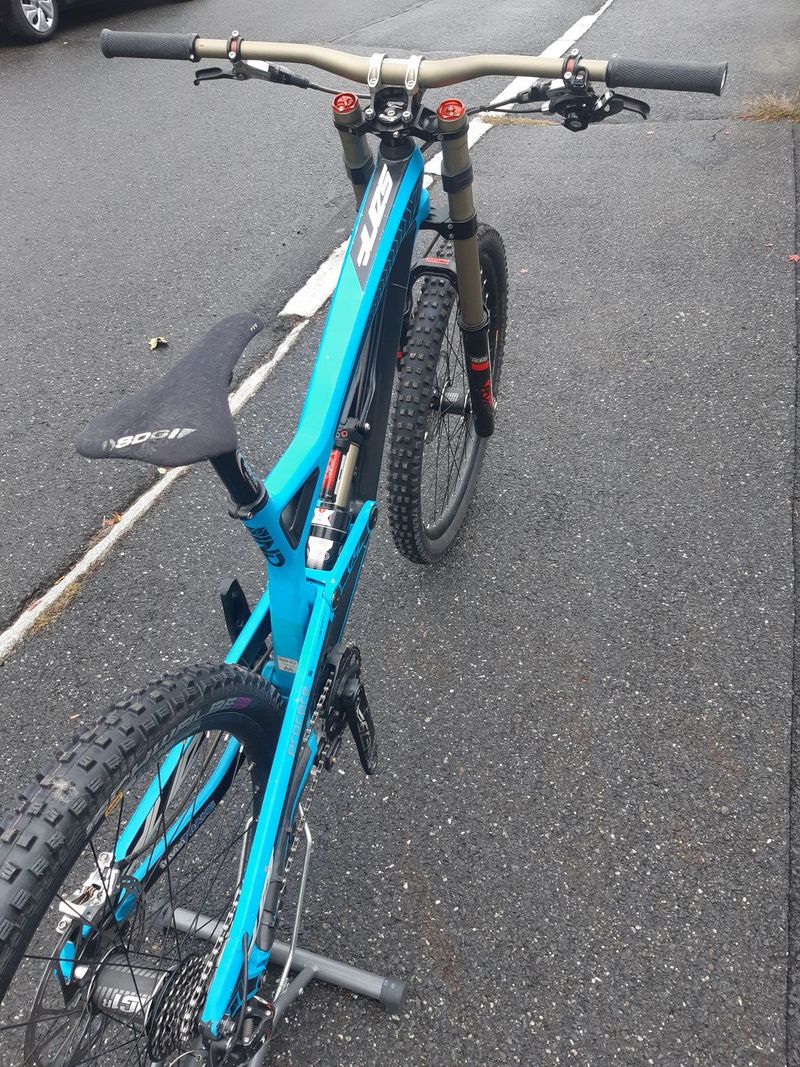 YT Tues CF Pro 2015, vel. M