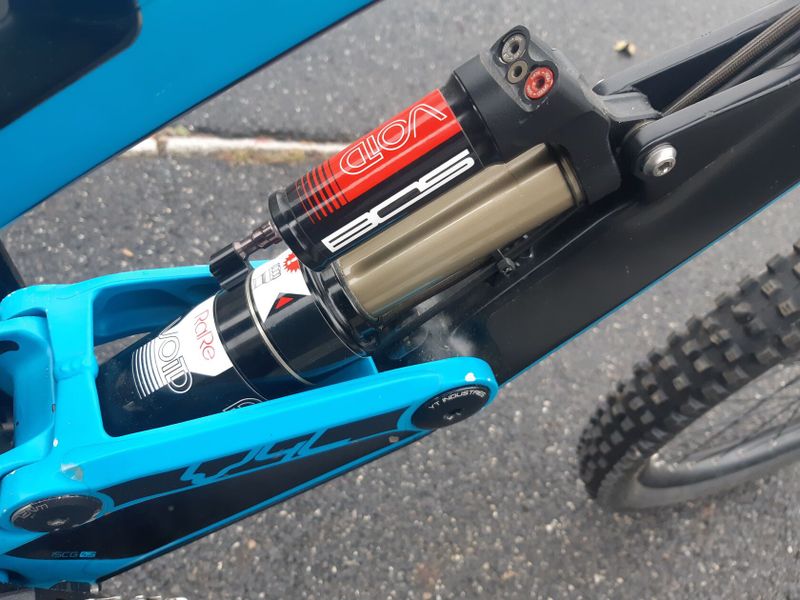 YT Tues CF Pro 2015, vel. M