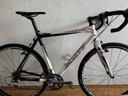 Scott CX team, s dvěma sadami kol