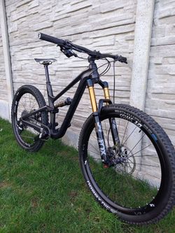 Canyon spectral WMN CF 9.0 SL 27.5