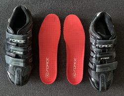 Tretry FORCE FREE vel.42 MTB