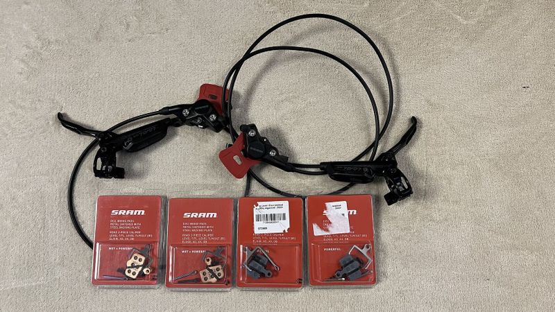 Sram Level TLM set + brzdové destičky