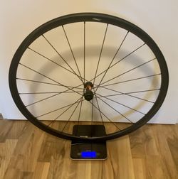 Nova karbonova kola Farsports, 1170g, naboje DT Swiss 240, draty Sapim CX-Ray, disk brake