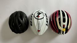 Lazer Lotto a KTM helmy