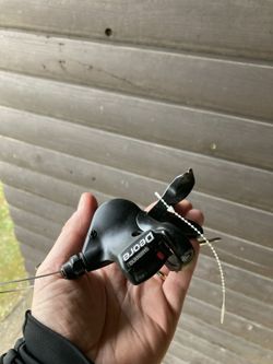 Řadící páčka Shimano Deore pravá