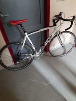 Silníční kolo MERIDA RACE Lite