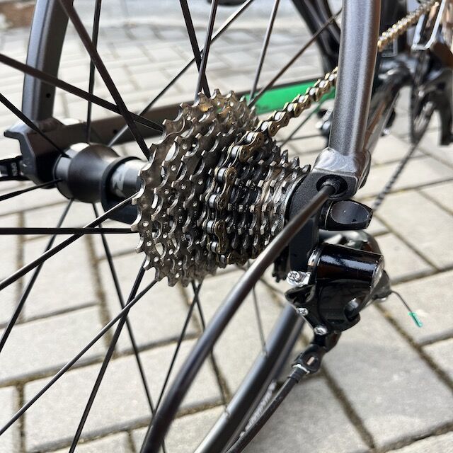 BTWIN ULTRA AF - 777 599 400