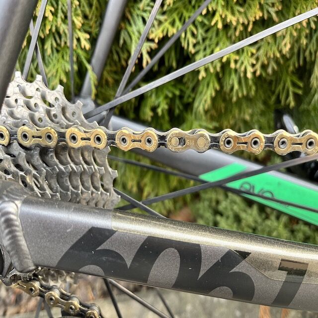 BTWIN ULTRA AF - 777 599 400