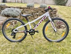 Scott Contessa 24'' JAKO NOVÉ (9,7 kg)