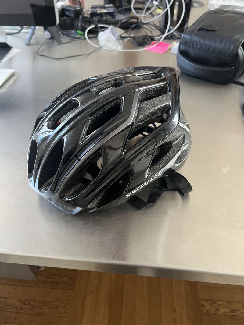 Cyklistická přilba Specialized Propero II - velikost M