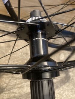 Zapletená kola set boost microspline 29