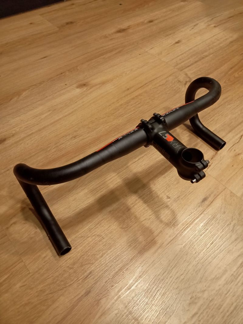 Řidítka Pells RX 57 s představcem
