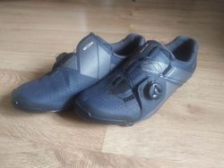 Zánovní tretry SHIMANO SH-XC300 vel. 44 (43) 