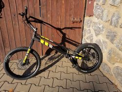 Trialové kolo Jitsie Varial 1010 Disc