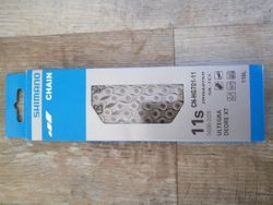 řetěz Shimano CN-HG701