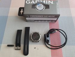 Hodinky Garmin Forerunner 645 music