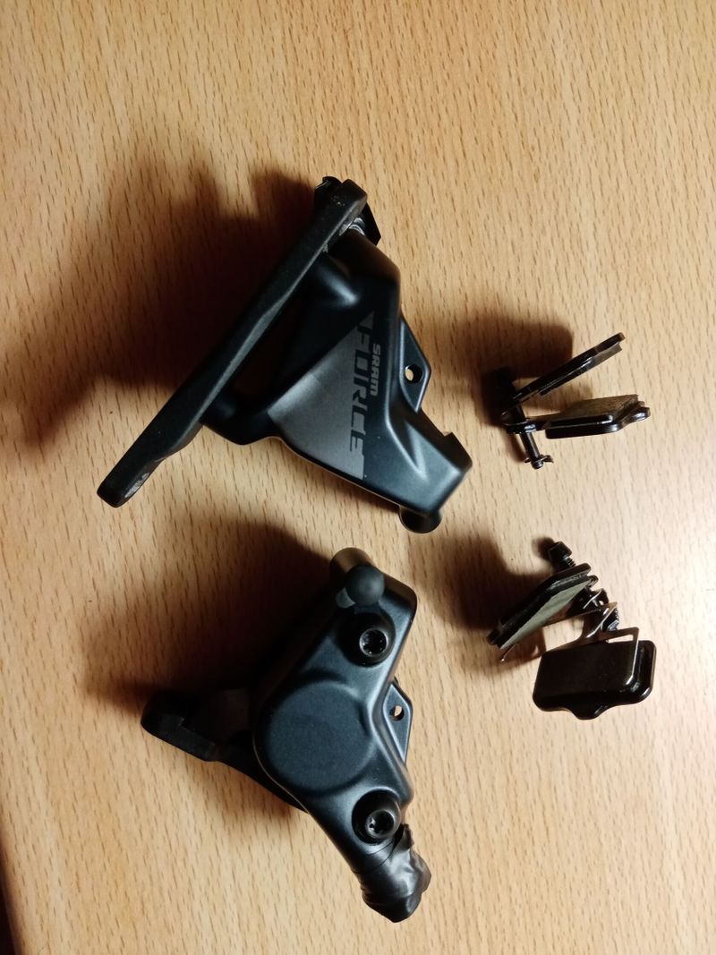 Prodám brzdové třmeny SRAM FORCE