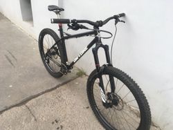 On one deedar, pike, sram gx, avid trail 9