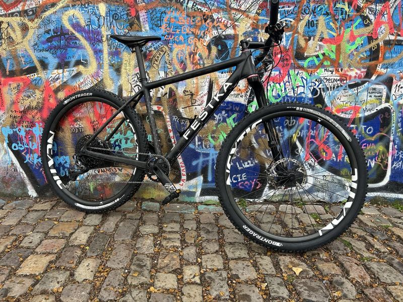 FESTKA + Lefty Ocho Carbon