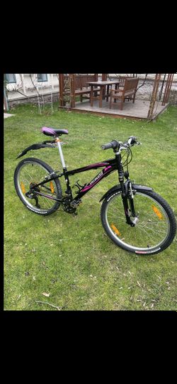 Jízdní kolo Specialized Hotrock 13