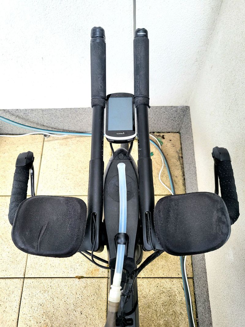 Karbonové silniční triatlonové/TT kolo Canyon Speedmax CF 8 s Shimano Ultegra Di2, wattmetrem...