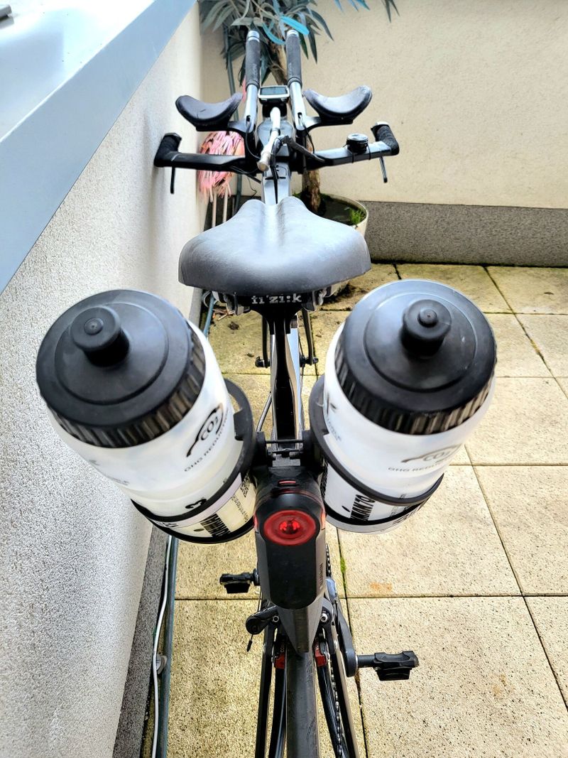 Karbonové silniční triatlonové/TT kolo Canyon Speedmax CF 8 s Shimano Ultegra Di2, wattmetrem...