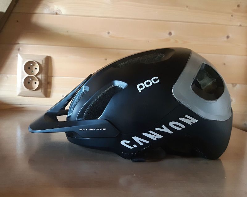 POC AXION SPIN URANIUM BLACK 55-58