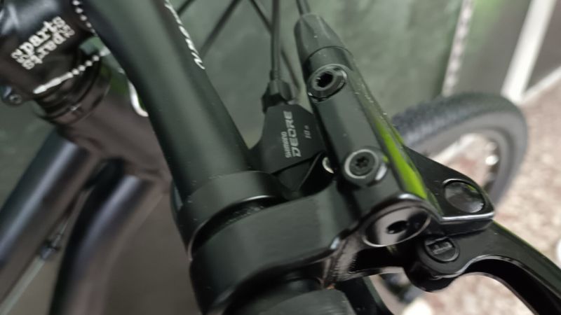 NOVÝ KUbikes 24S MTB Disc - Shimano Deore, vzduch. vidlice, 9,6kg
