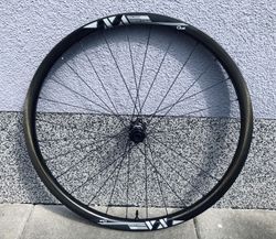 Karbonový přední Enduro výplet qw M-Series 30 650b