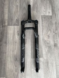 Vidlice Fox 32 
