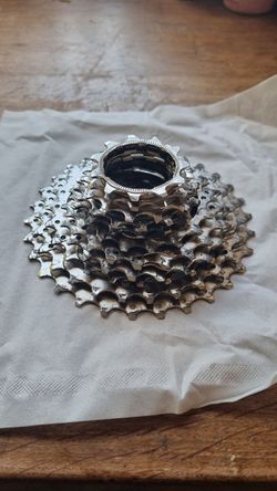 11-KAZETA SHIMANO 105 CS-R7000 (11-30 nejetá
