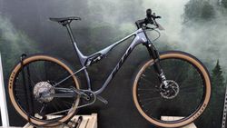 !!!NOVÝ!!! Karbon KTM SCARP ELITE XL 2023